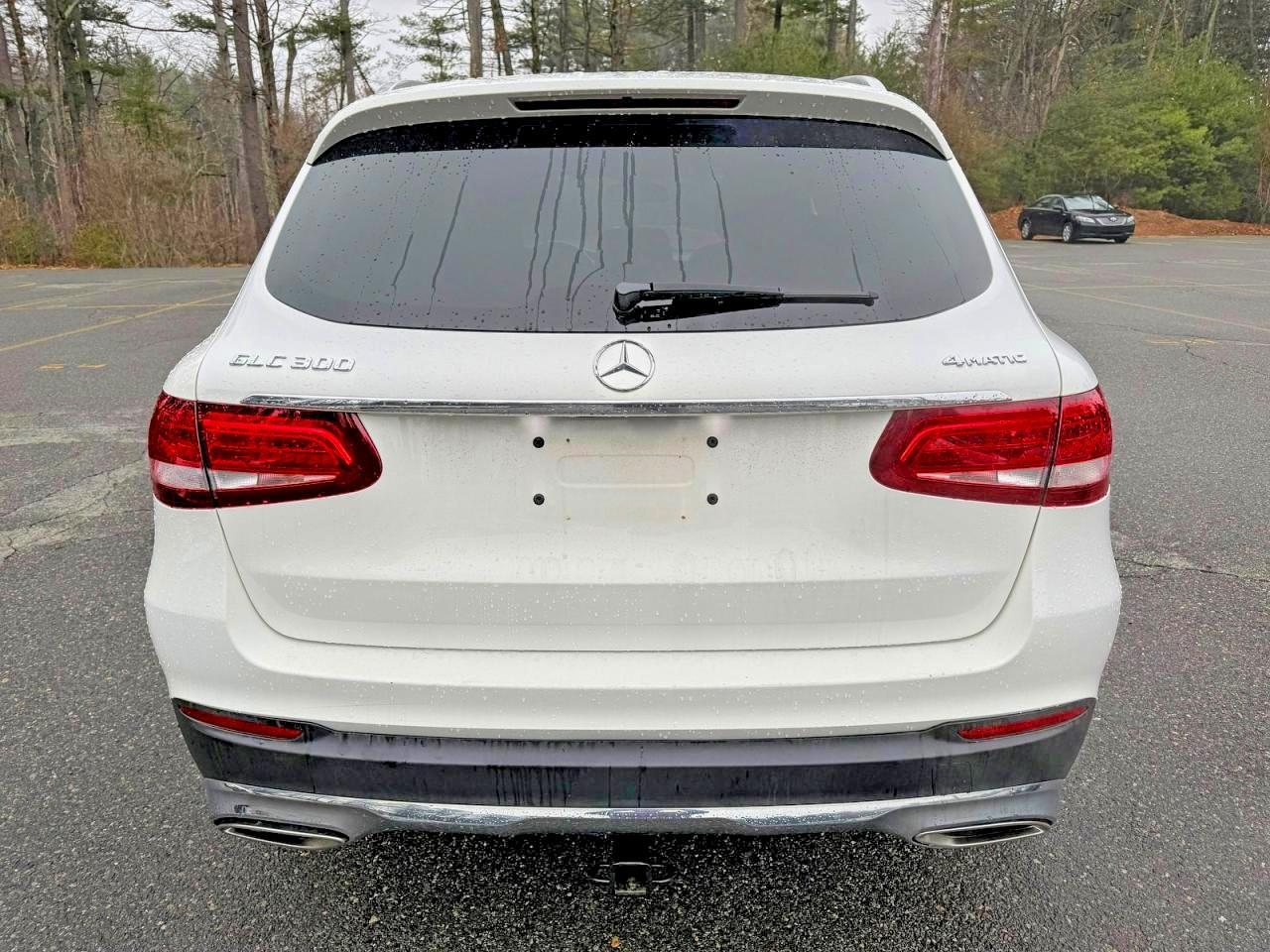 2019 Mercedes-Benz Glc 300 4Matic - zdjęcie 13