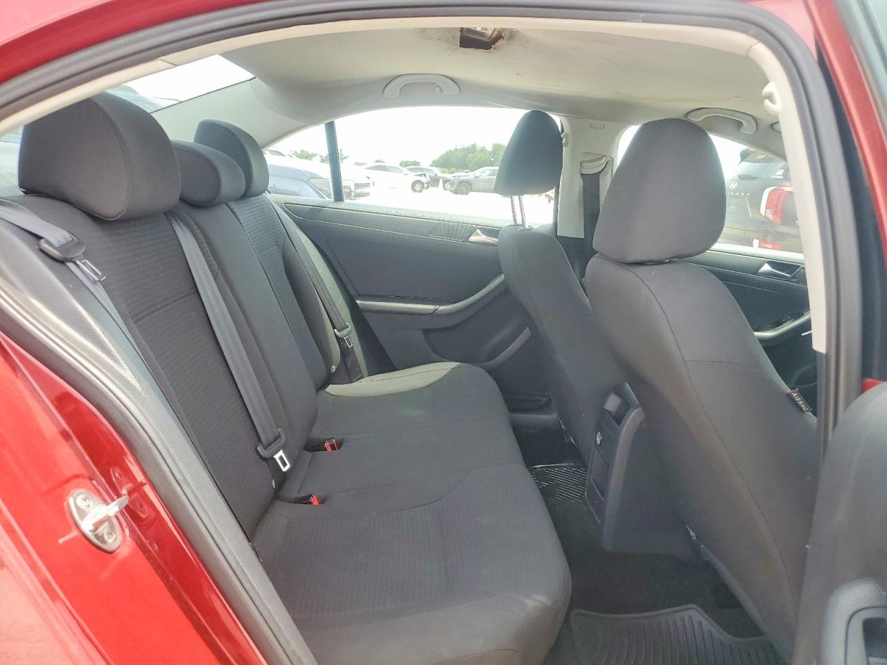 2016 Volkswagen Jetta S - zdjęcie 10