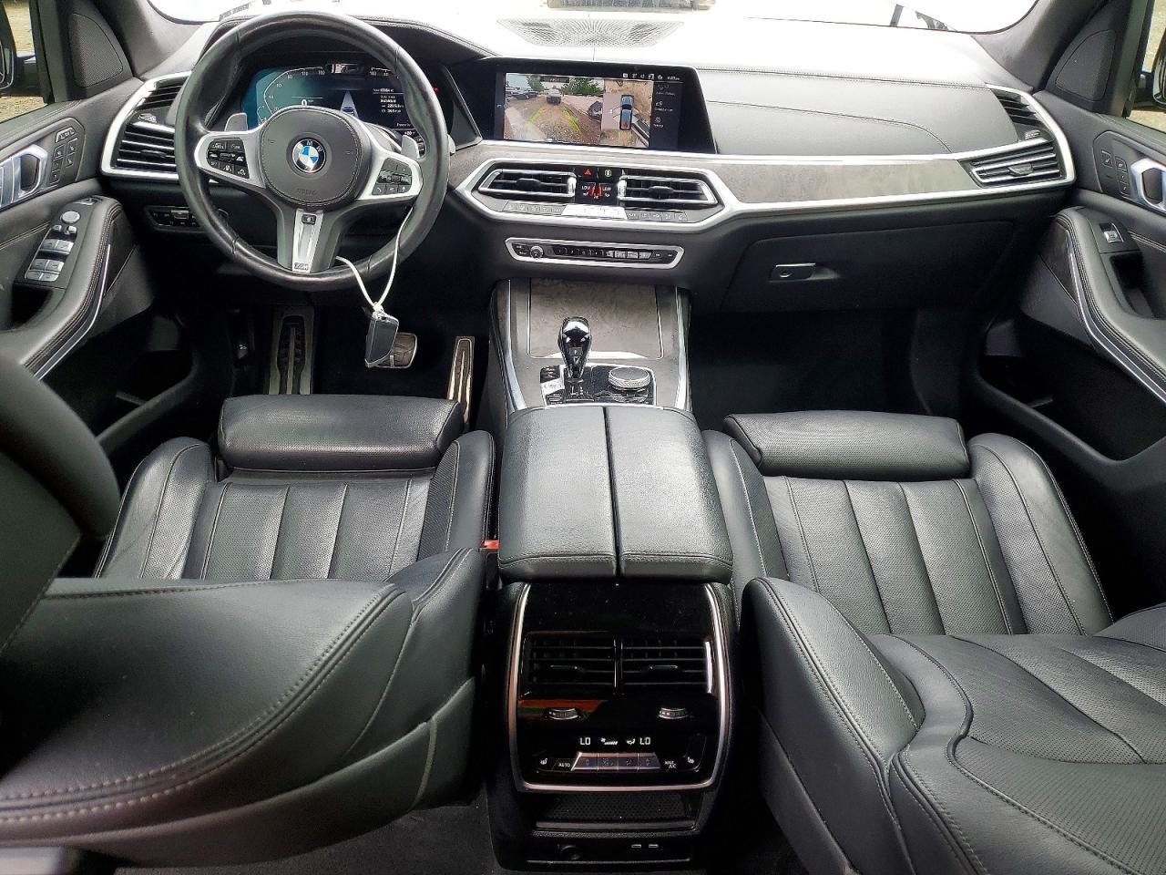 2022 BMW X7 xDrive40I - zdjęcie 8