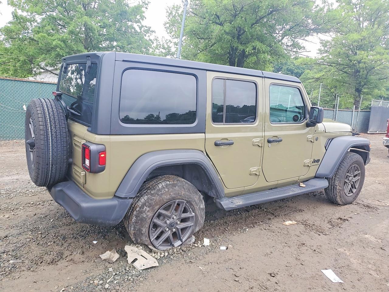 2025 Jeep Wrangler Sport - zdjęcie 3