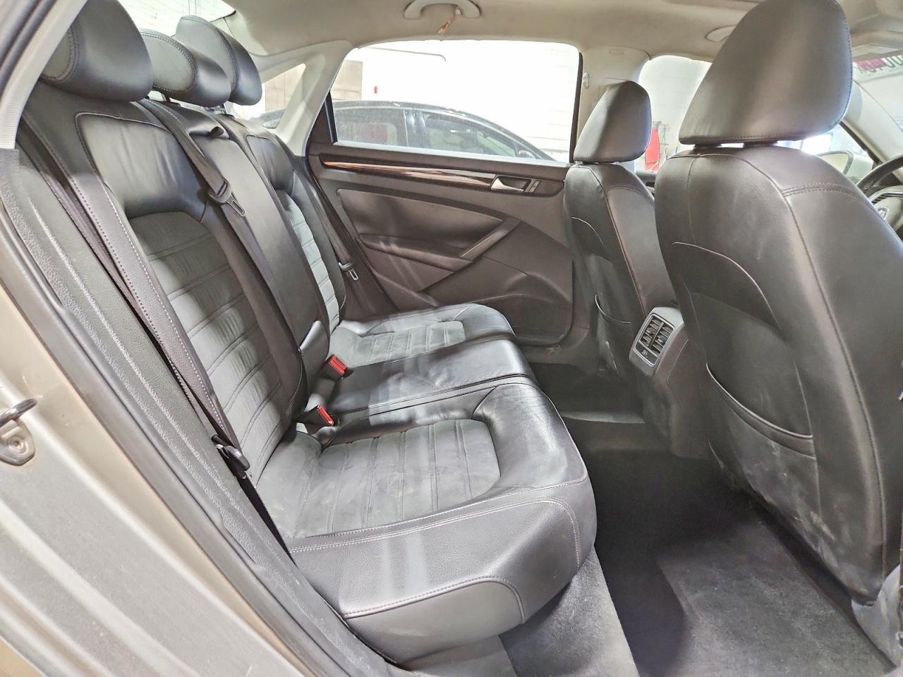 2014 Volkswagen Passat 2.0L Tdi Sel Premium - zdjęcie 10