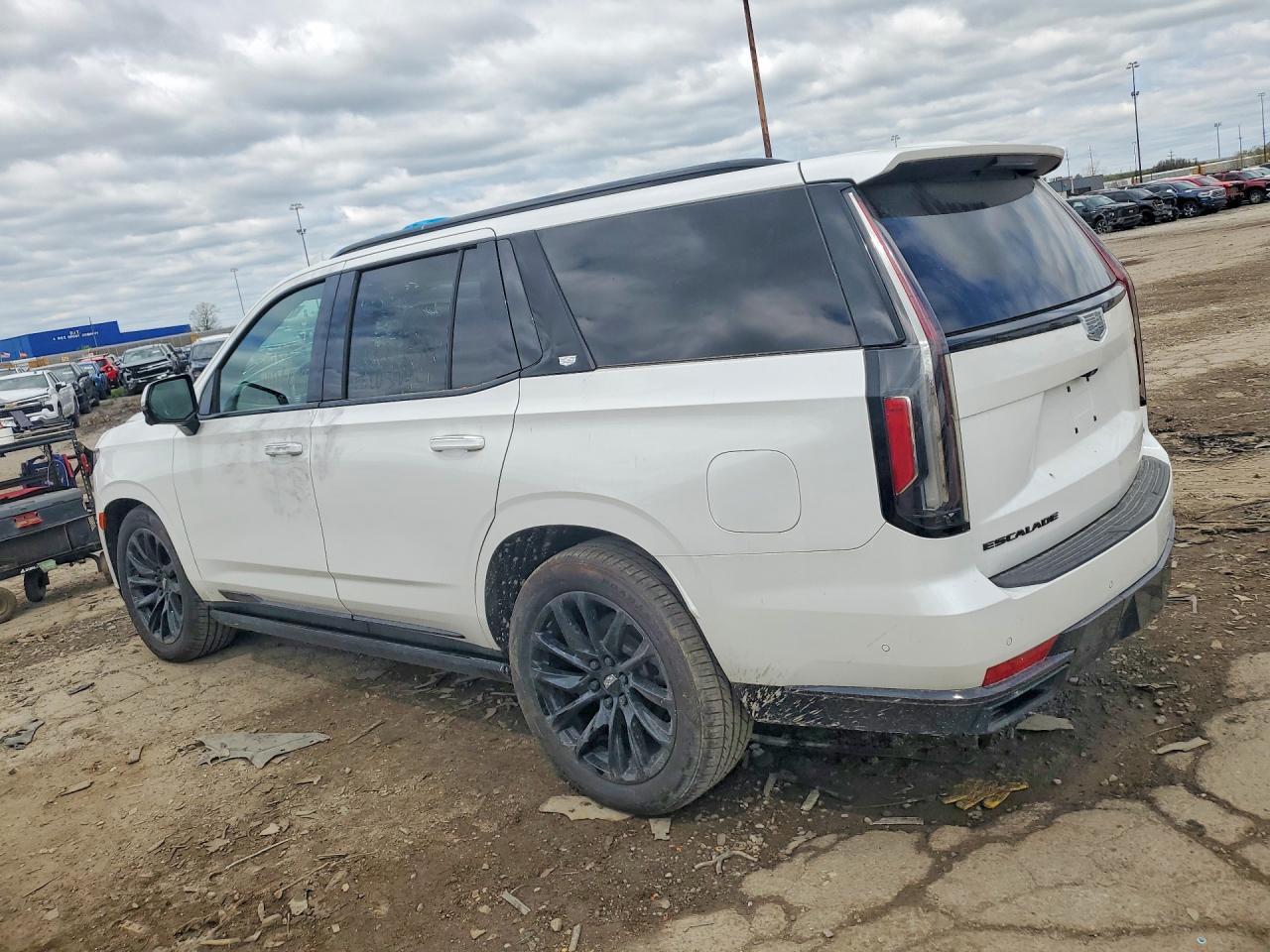 2021 Cadillac Escalade Sport Platinum - zdjęcie 2