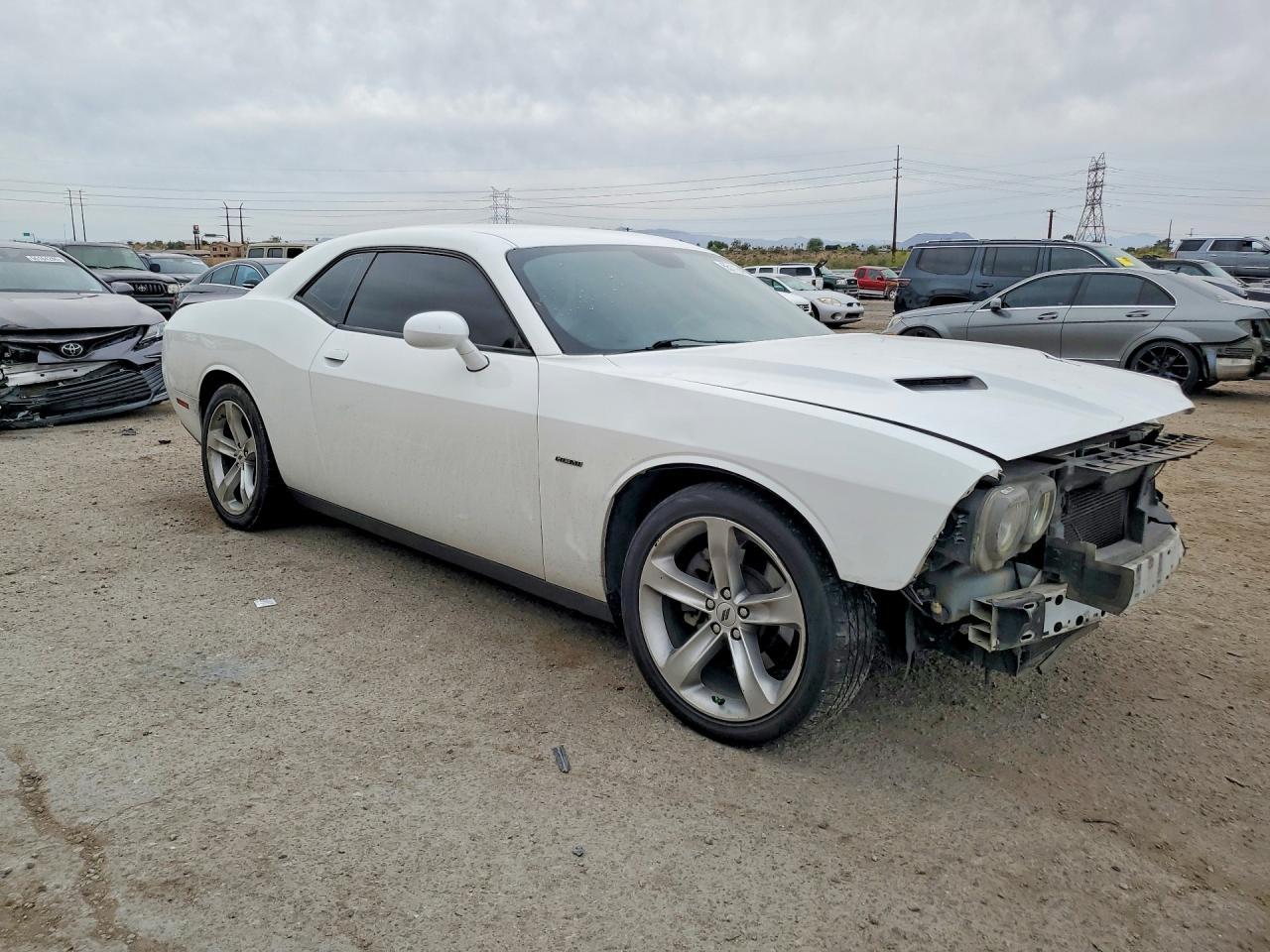 2018 Dodge Challenger R - zdjęcie 4