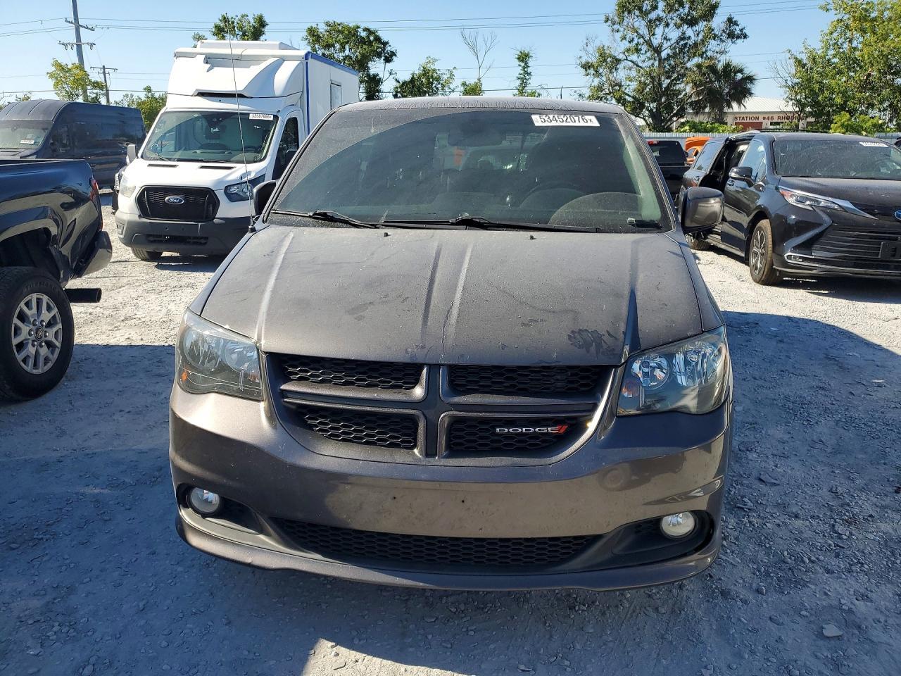 2020 Dodge Grand Caravan Gt - zdjęcie 5