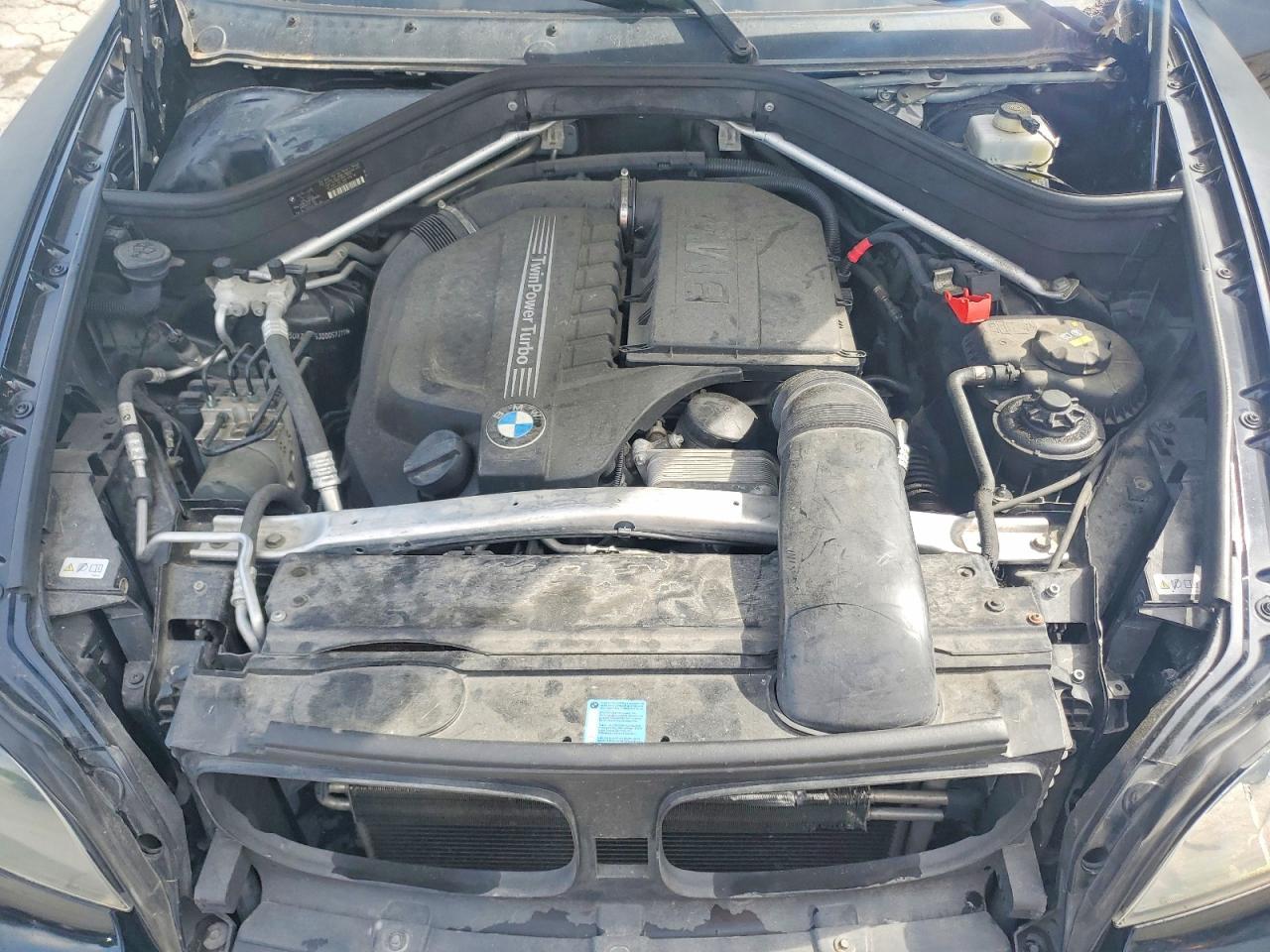 2013 BMW X5 xDrive35I - zdjęcie 12