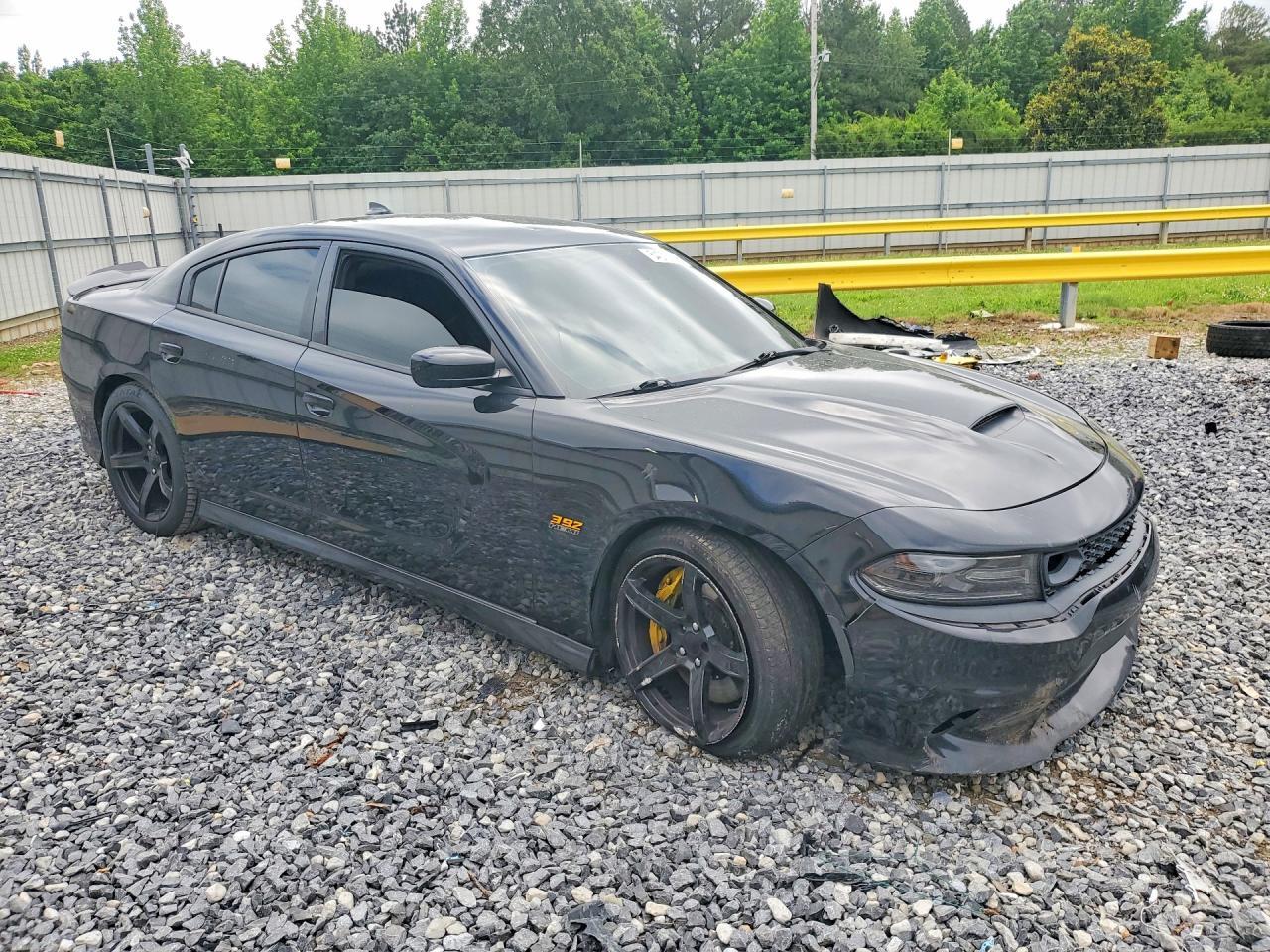 2019 Dodge Charger Scat Pack - zdjęcie 4