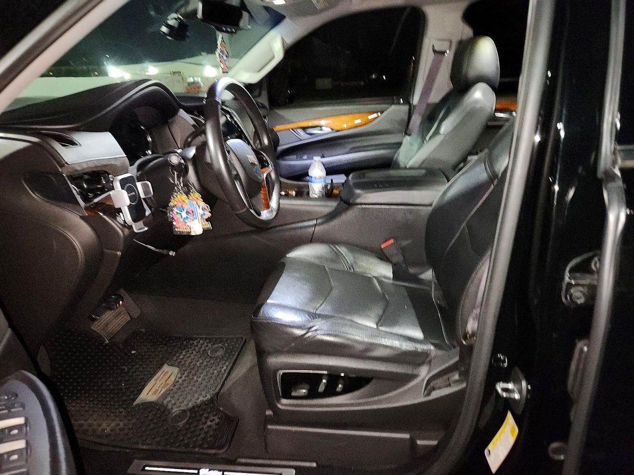 2016 Cadillac Escalade Esv - zdjęcie 7