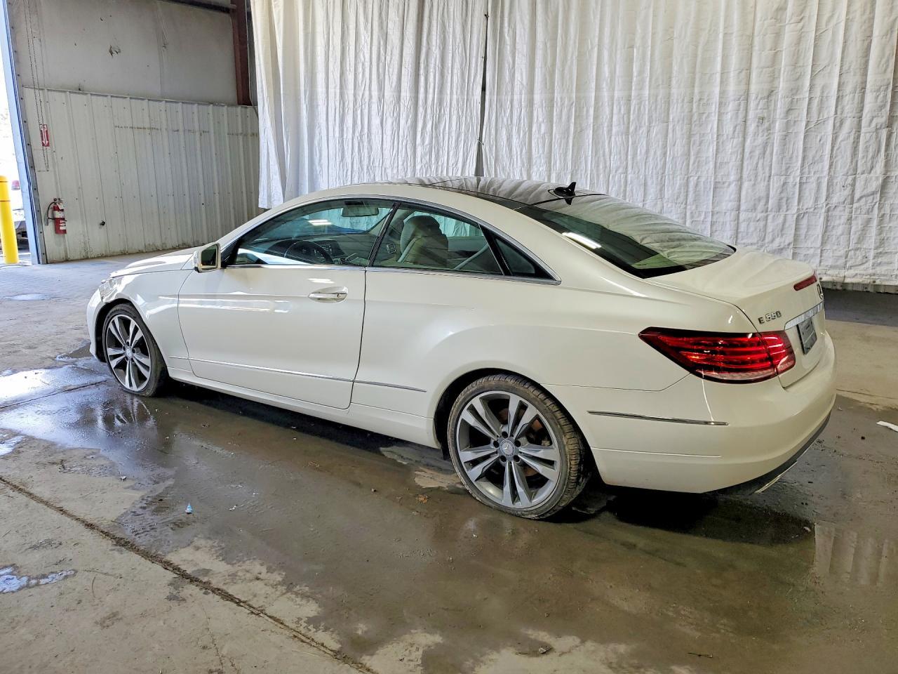 Mercedes-Benz Klasa E - zdjęcie 2