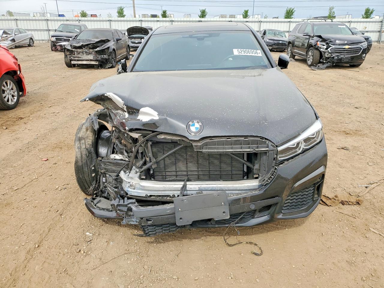 2022 BMW 750 Xi - zdjęcie 5