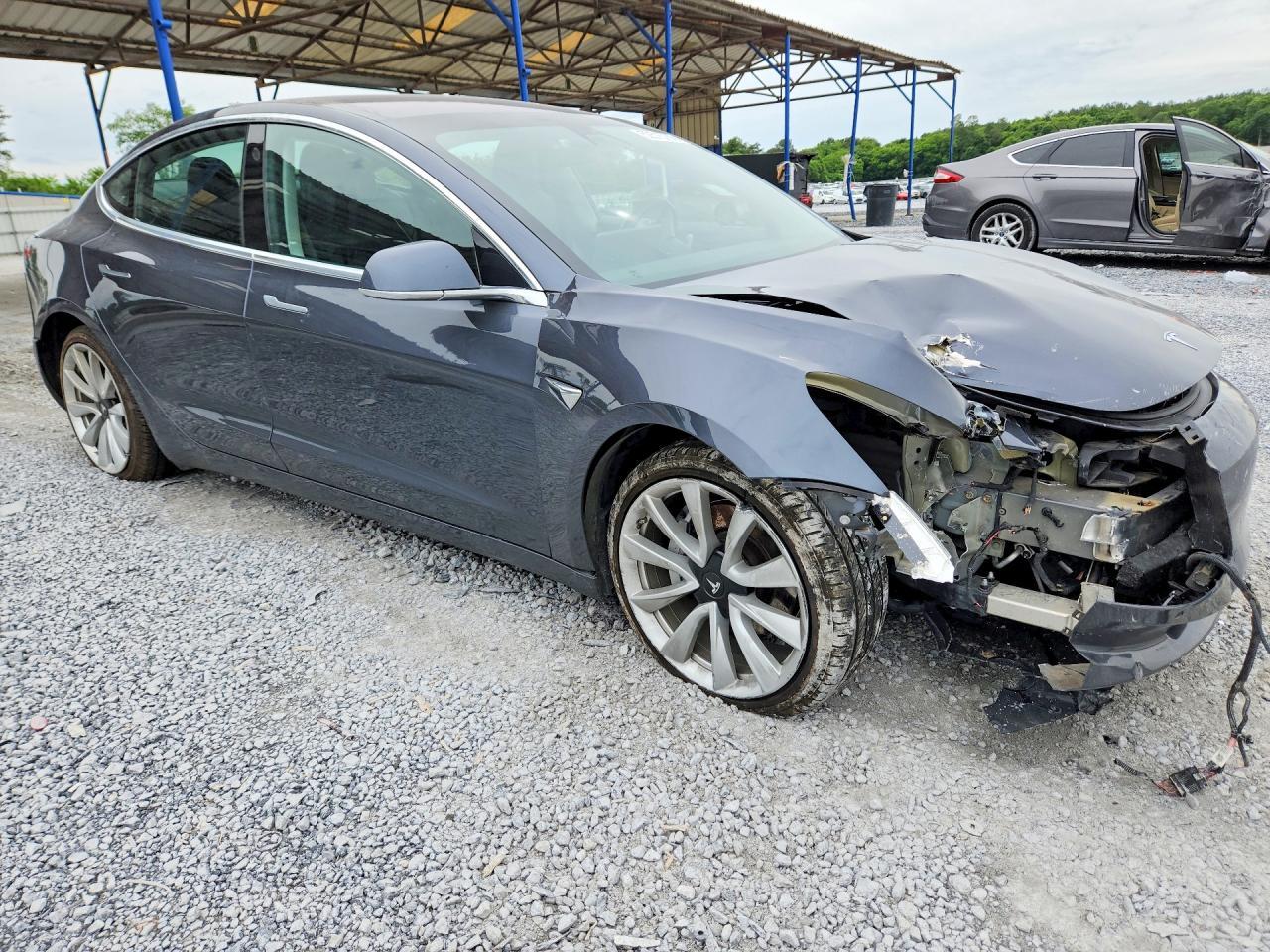 2018 Tesla Model 3 - zdjęcie 4