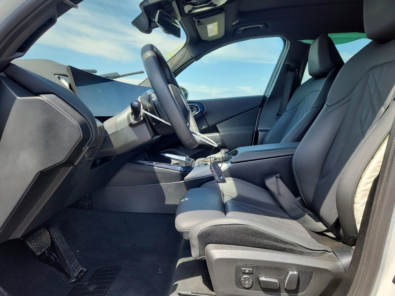 2025 BMW X3 30 xDrive - zdjęcie 7