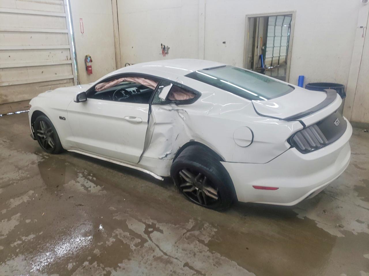 2017 Ford Mustang Gt - zdjęcie 2