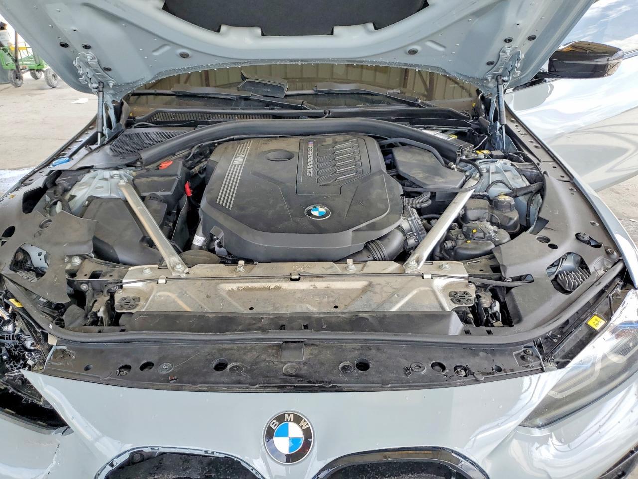 2022 BMW M440I - zdjęcie 11