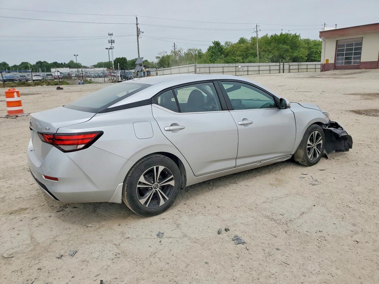2020 Nissan Sentra Sv - zdjęcie 3