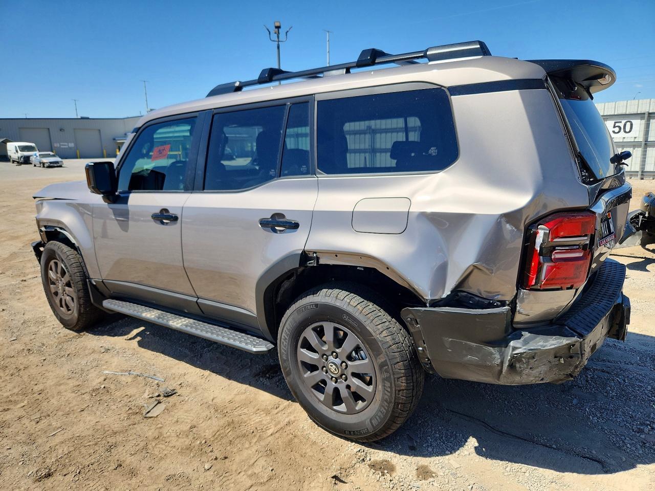 2026 Toyota Land Cruiser Base - zdjęcie 2