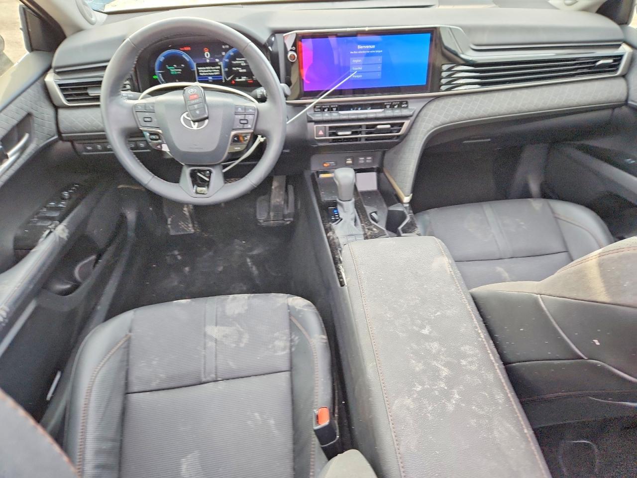 2025 Toyota Camry Xle - zdjęcie 8