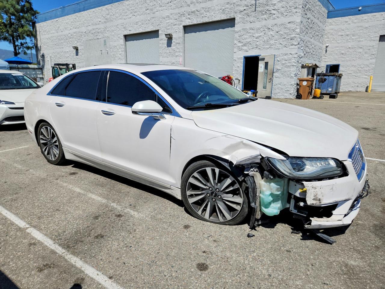 2017 Lincoln Mkz Reserve - zdjęcie 4