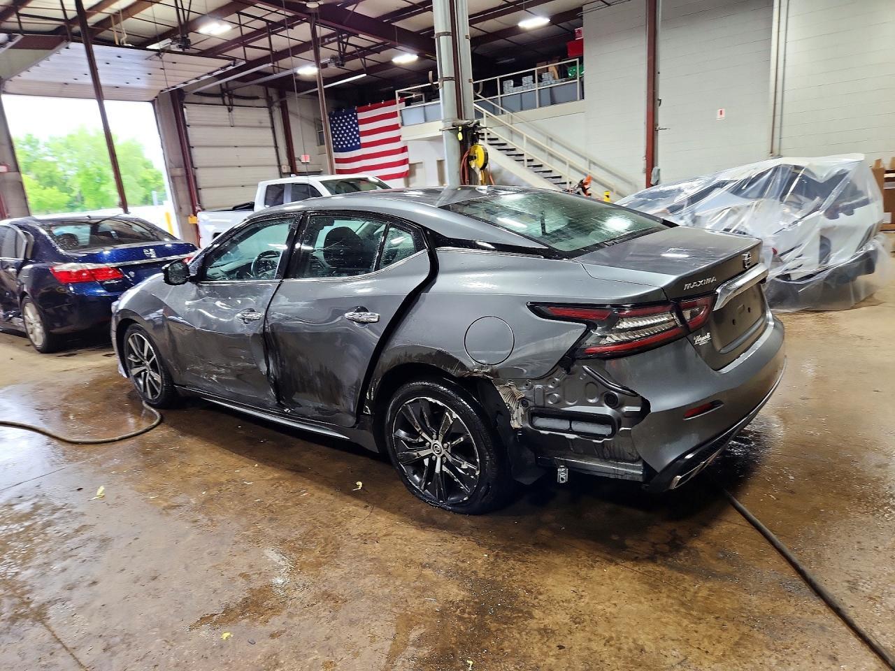 2019 Nissan Maxima 3.5 S - zdjęcie 2