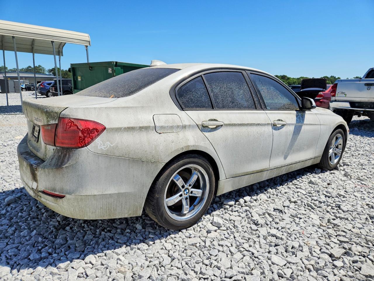 2013 BMW 3 Series - zdjęcie 3