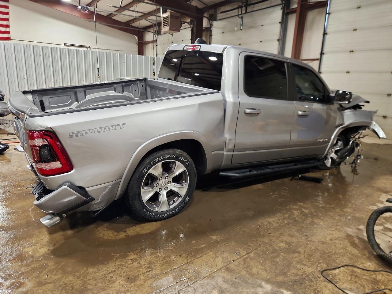 2021 Ram 1500 Laramie - zdjęcie 3