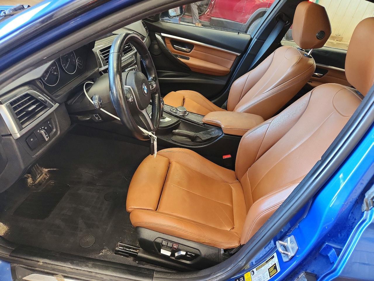 2016 BMW Seria 3 340i - zdjęcie 7
