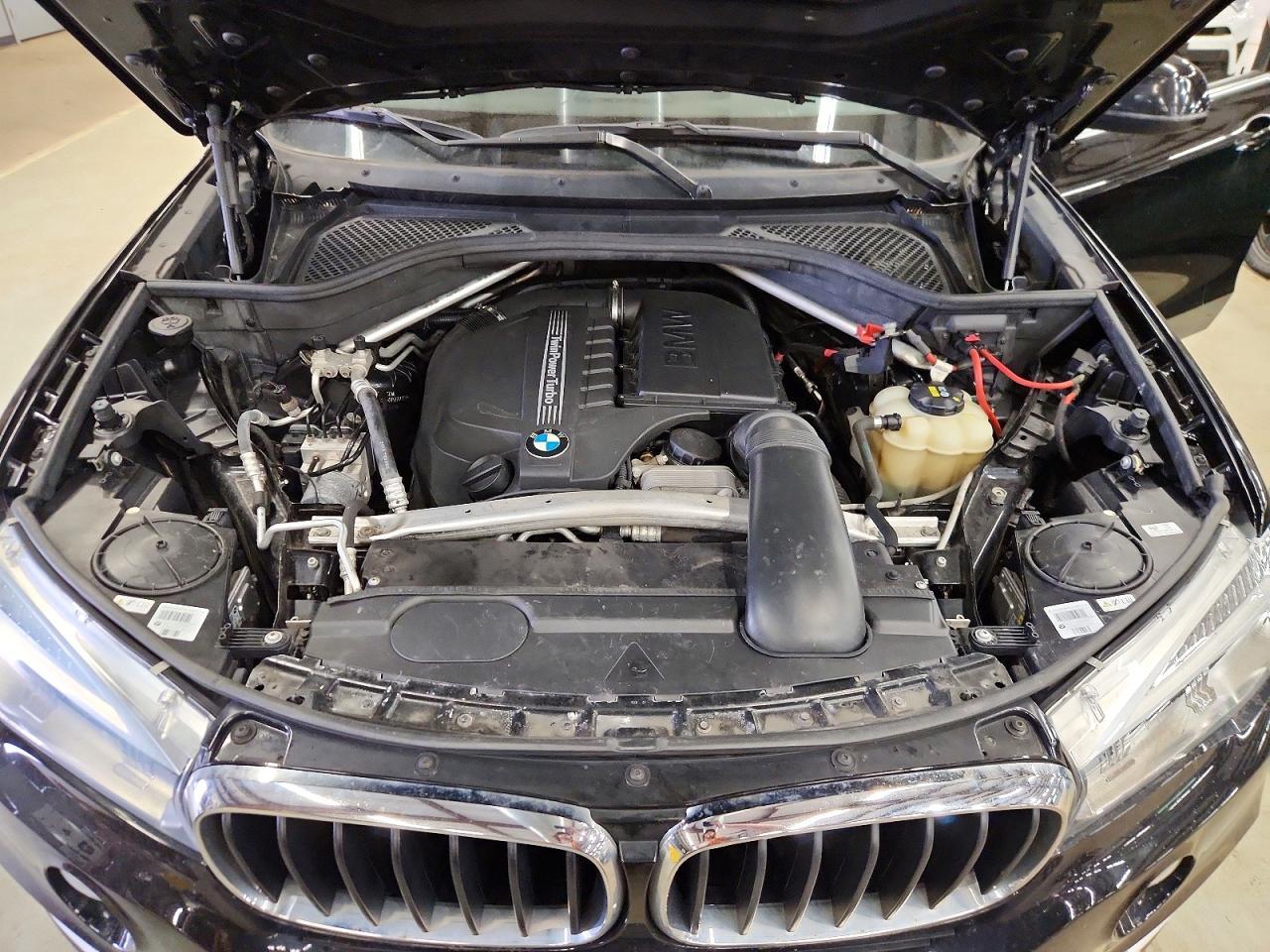 2016 BMW X5 xDrive35I - zdjęcie 12