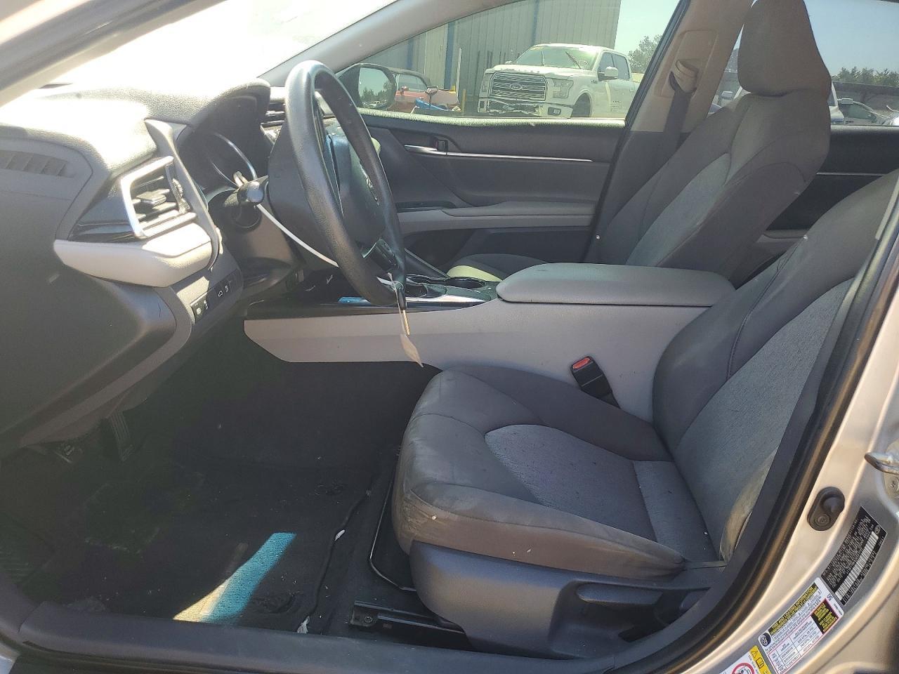 2018 Toyota Camry L - zdjęcie 7