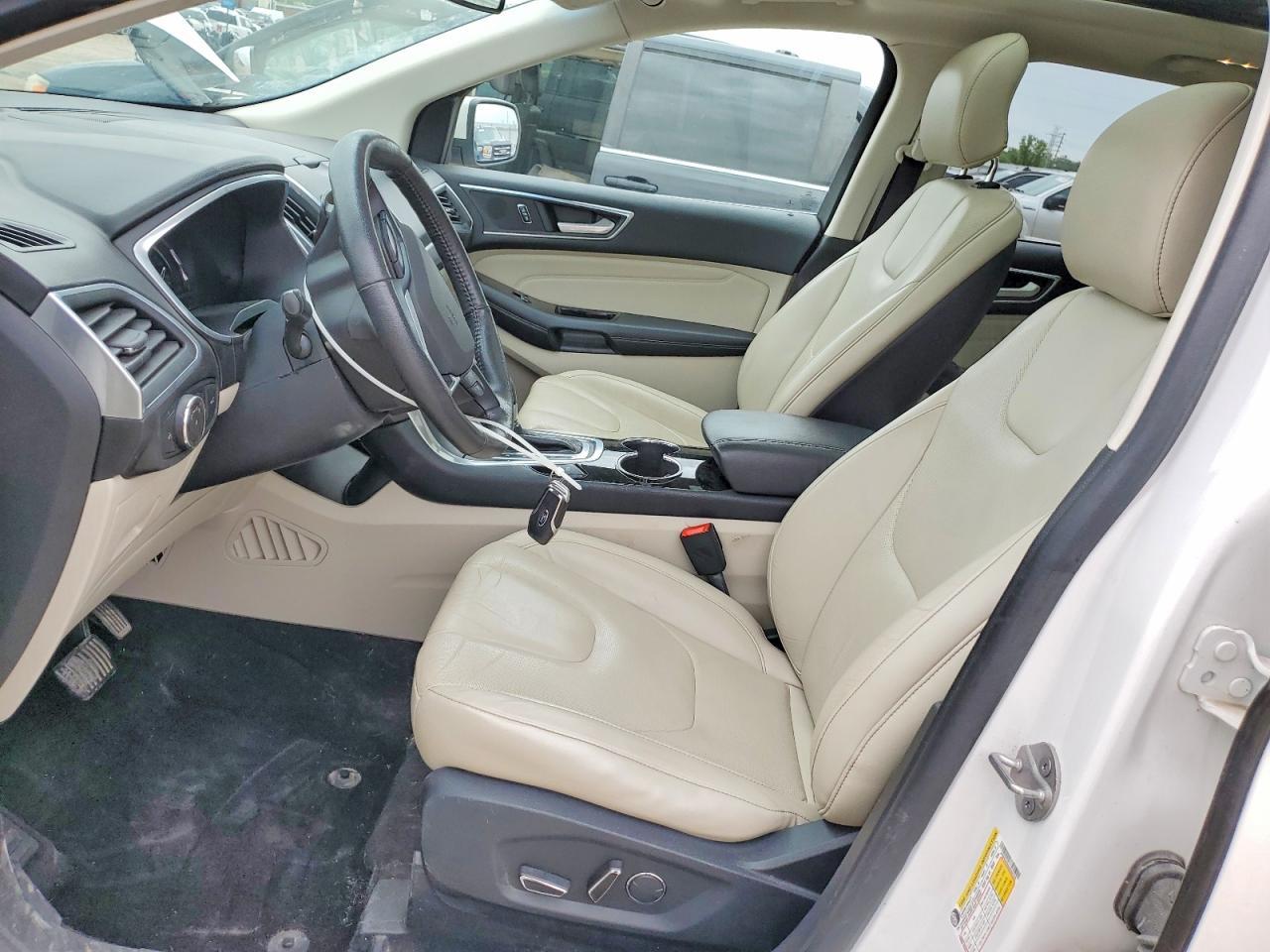 2016 Ford Edge Titanium - zdjęcie 7