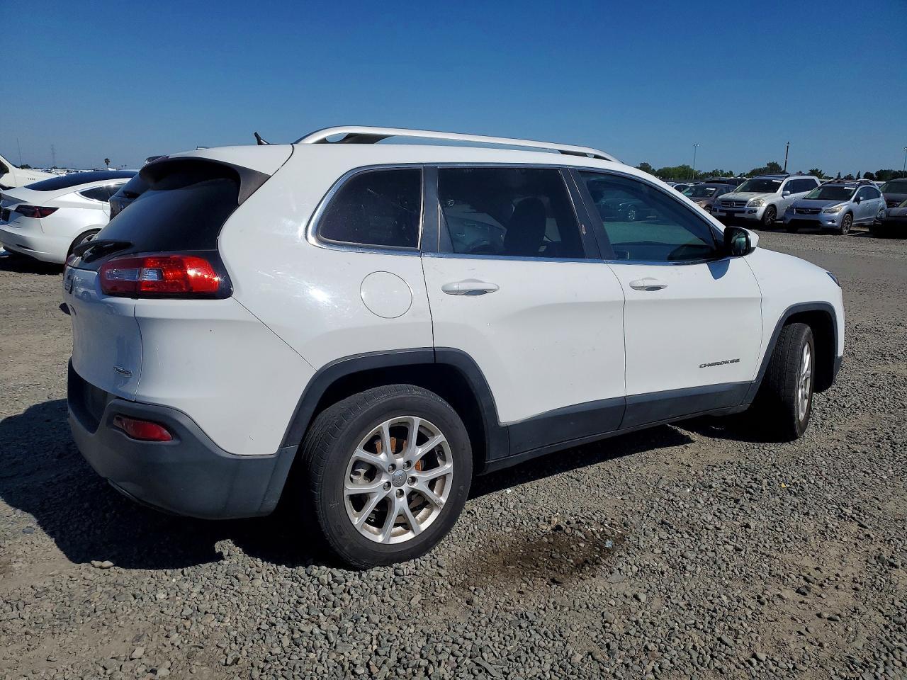 2015 Jeep Cherokee - zdjęcie 3
