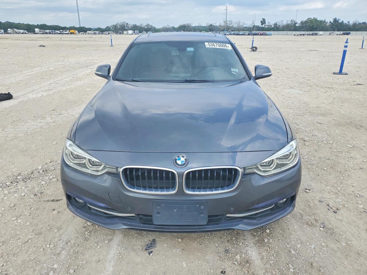 BMW Seria 3 - zdjęcie 5