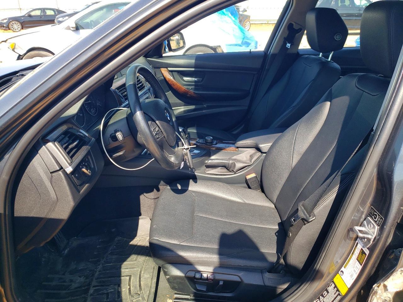 2015 BMW 320 I xDrive - zdjęcie 7