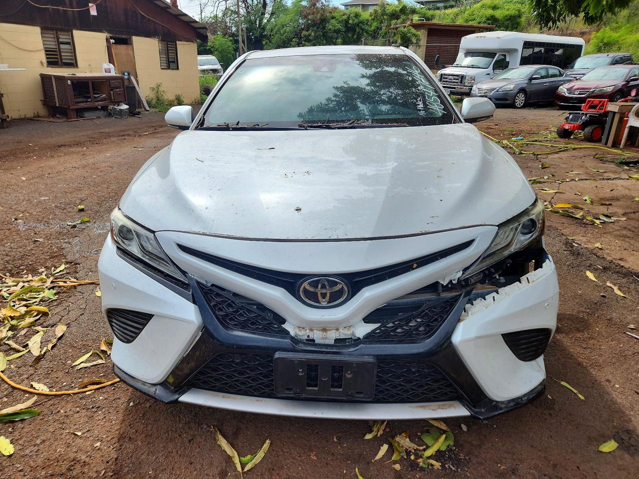 2018 Toyota Camry Xse - zdjęcie 5