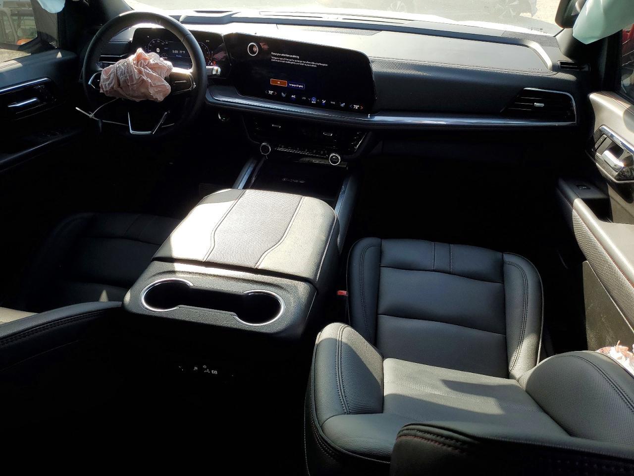 2026 Chevrolet Suburban K1500 Rst - zdjęcie 8