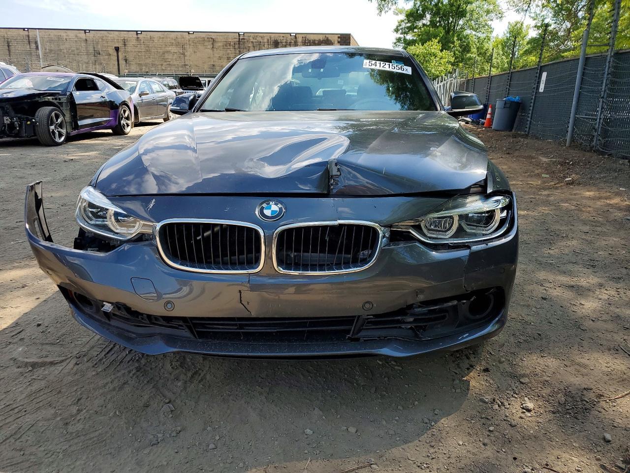 2017 BMW 330 I - zdjęcie 5