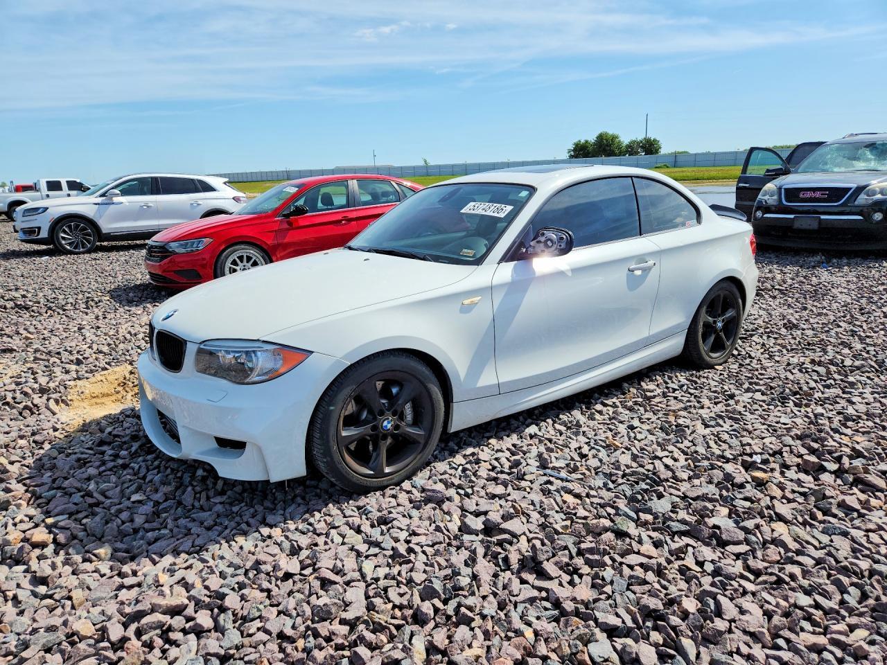 2013 BMW 135 I - zdjęcie główne