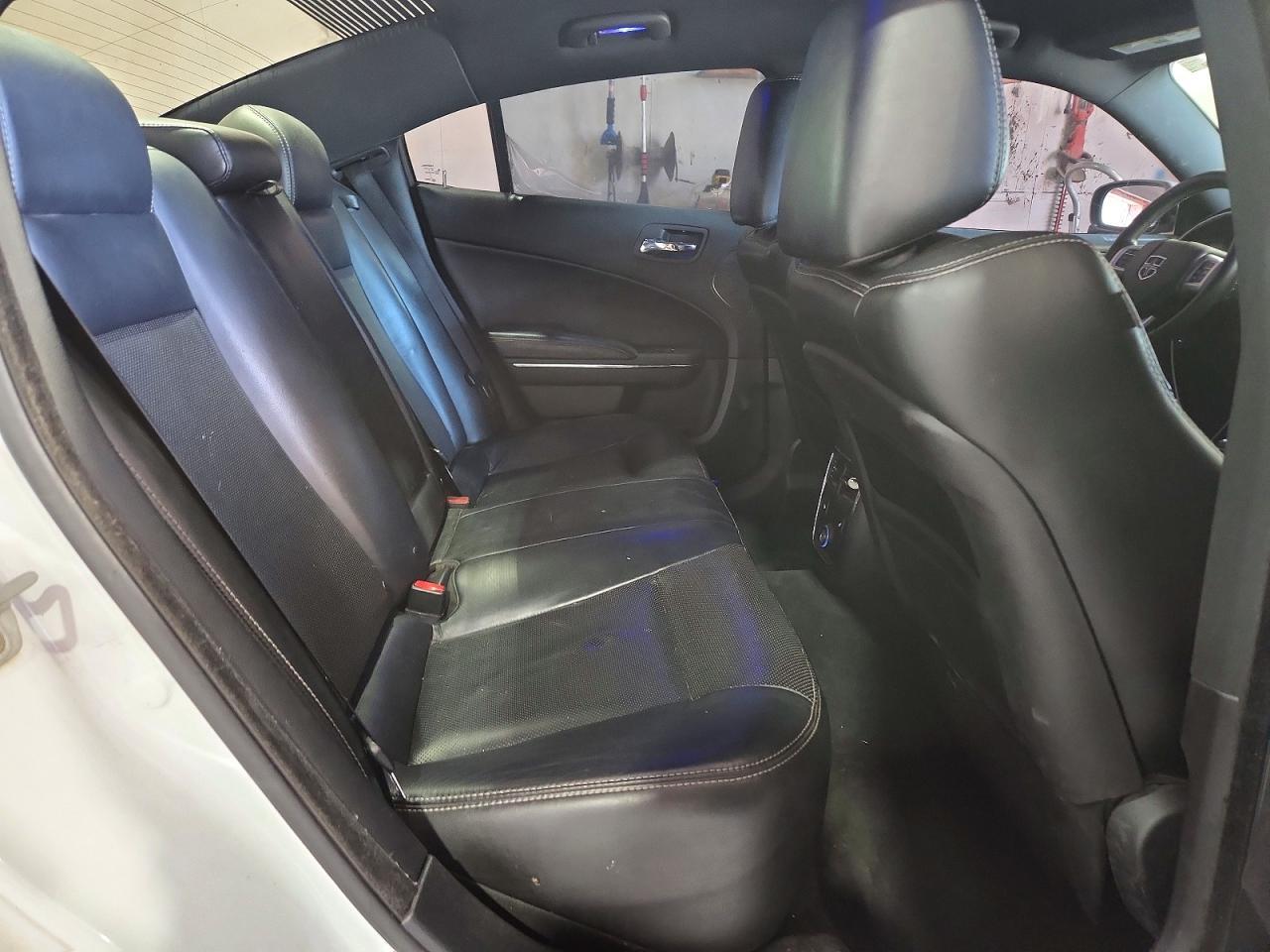 2013 Dodge Charger Sxt - zdjęcie 10