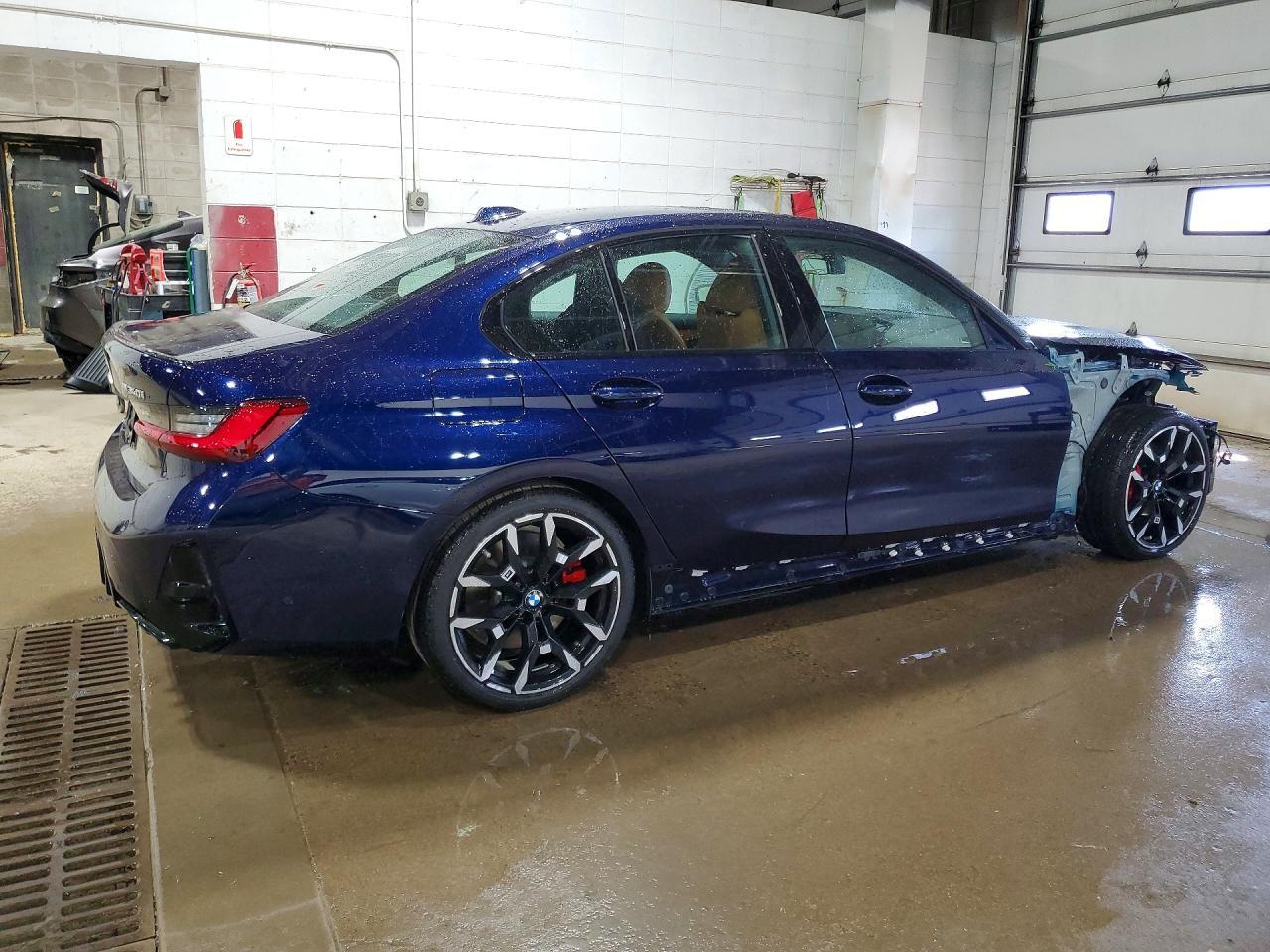 2026 BMW M340Xi - zdjęcie 3