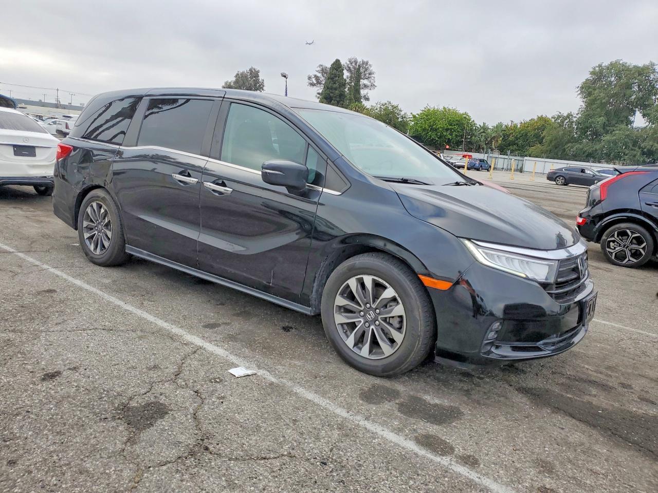 2021 Honda Odyssey Exl - zdjęcie 4