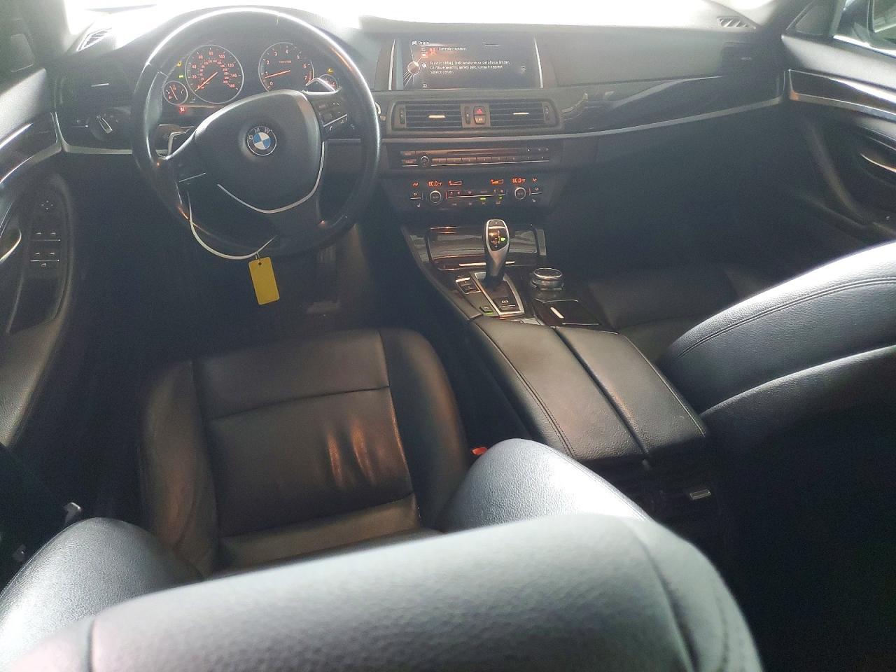 2016 BMW 528 I - zdjęcie 8