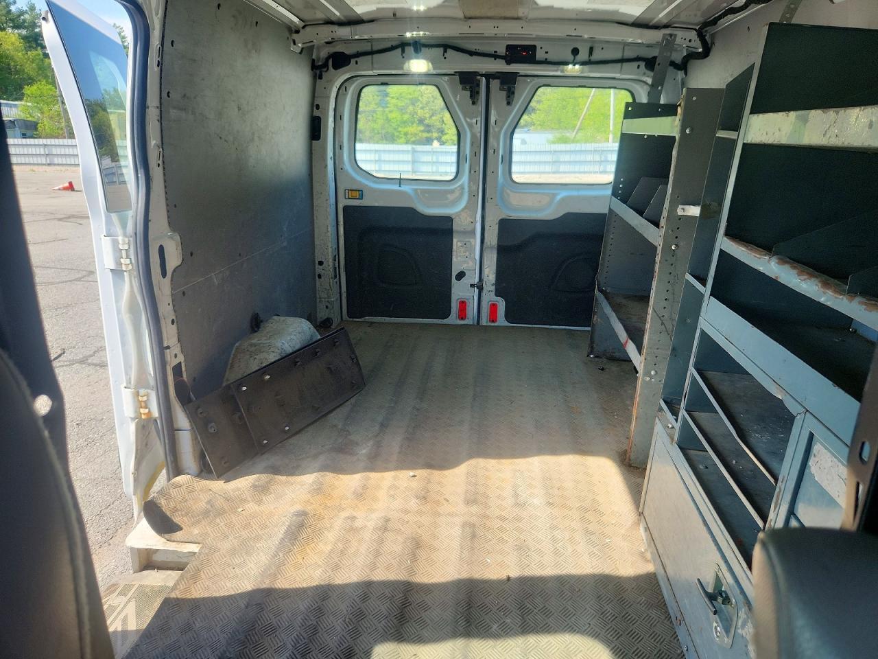 2016 Ford Transit T-150 - zdjęcie 10