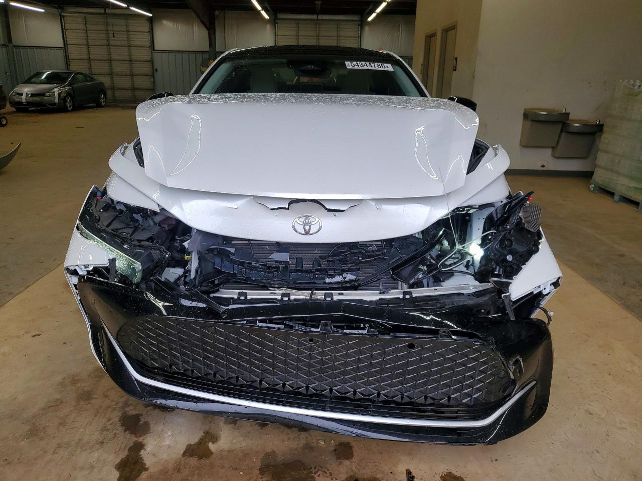 2026 Toyota Crown Limited - zdjęcie 5