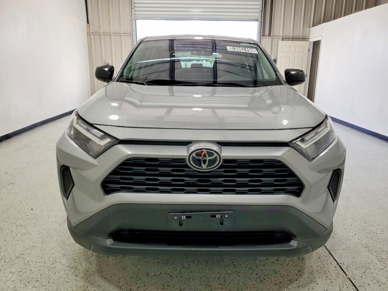 2025 Toyota Rav4 Le - zdjęcie 5