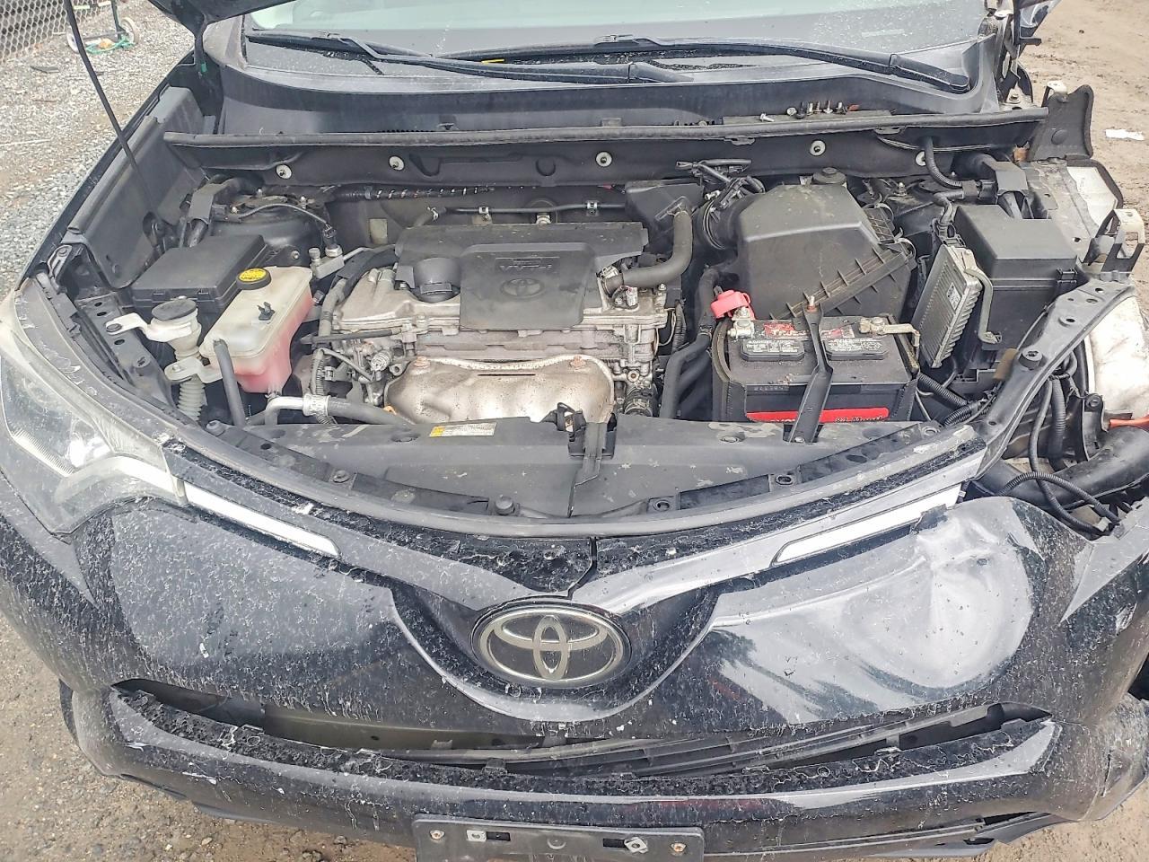 2018 Toyota Rav4 Le - zdjęcie 12
