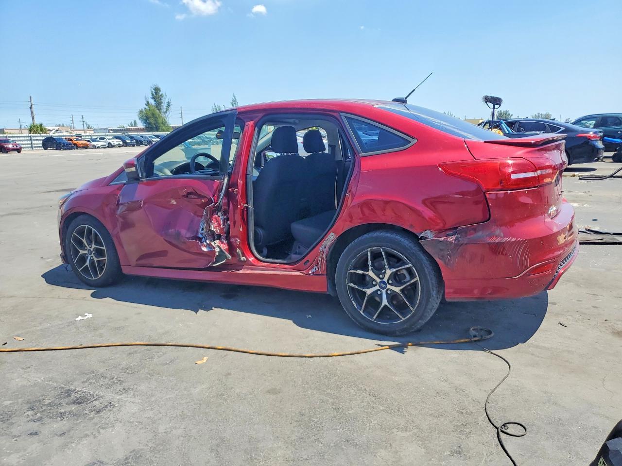 2016 Ford Focus Se - zdjęcie 2