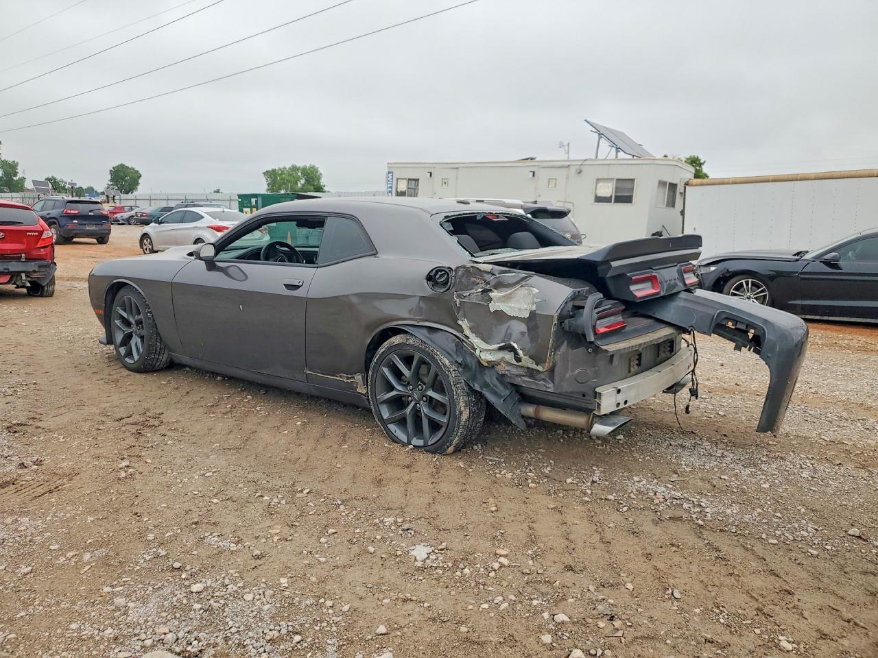 2022 Dodge Challenger R - zdjęcie 2