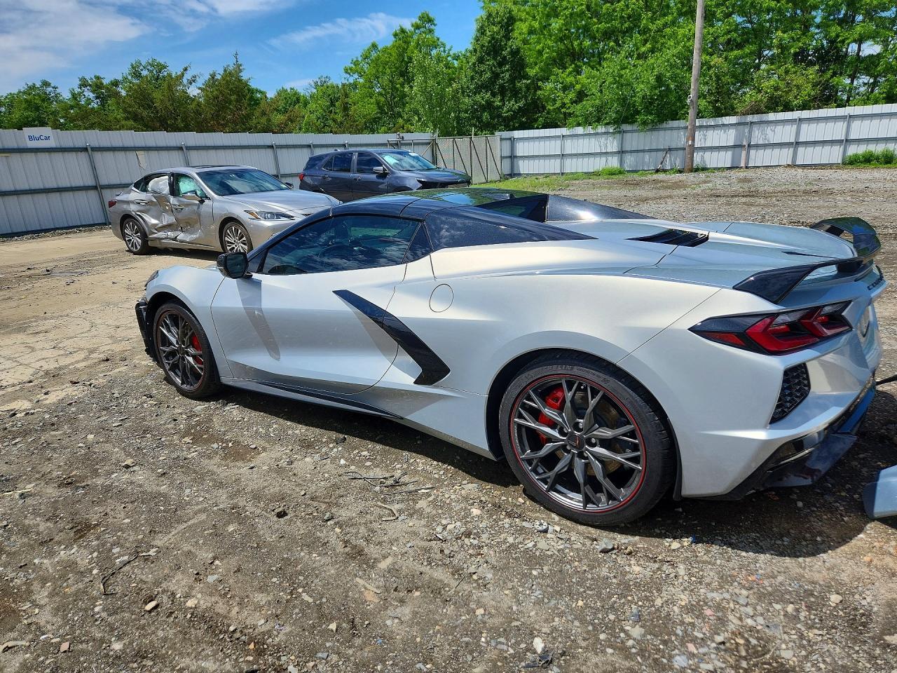 2024 Chevrolet Corvette Stingray 2Lt - zdjęcie 2