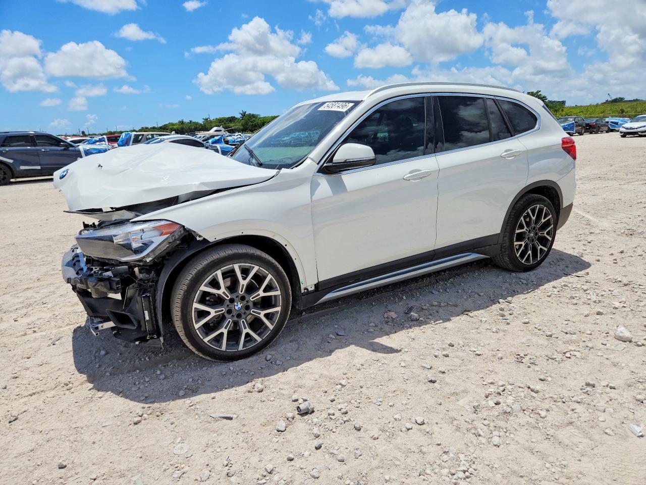 2021 BMW X1 Sdrive28I - zdjęcie główne