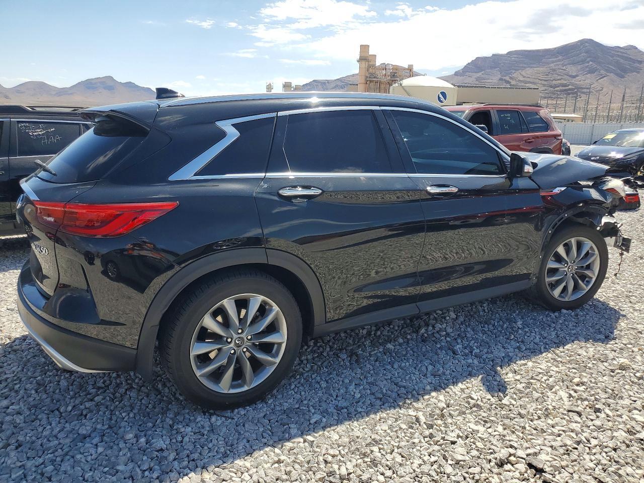 2019 Infiniti Qx50 Luxe - zdjęcie 3
