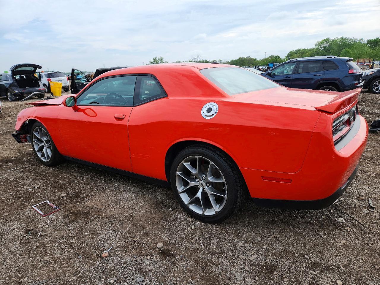2022 Dodge Challenger Gt - zdjęcie 2