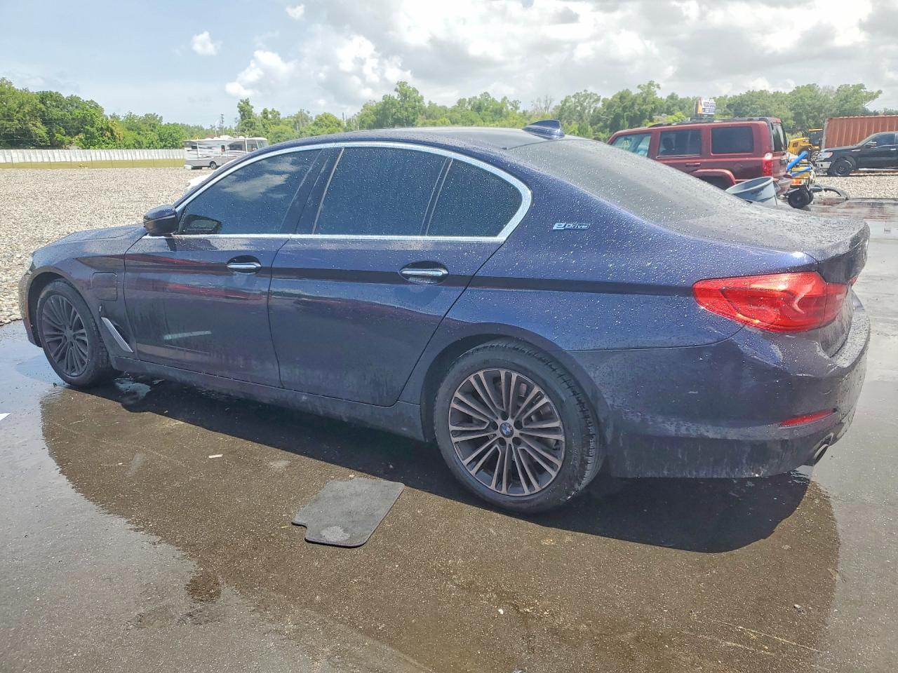 BMW Seria 5 - zdjęcie 2
